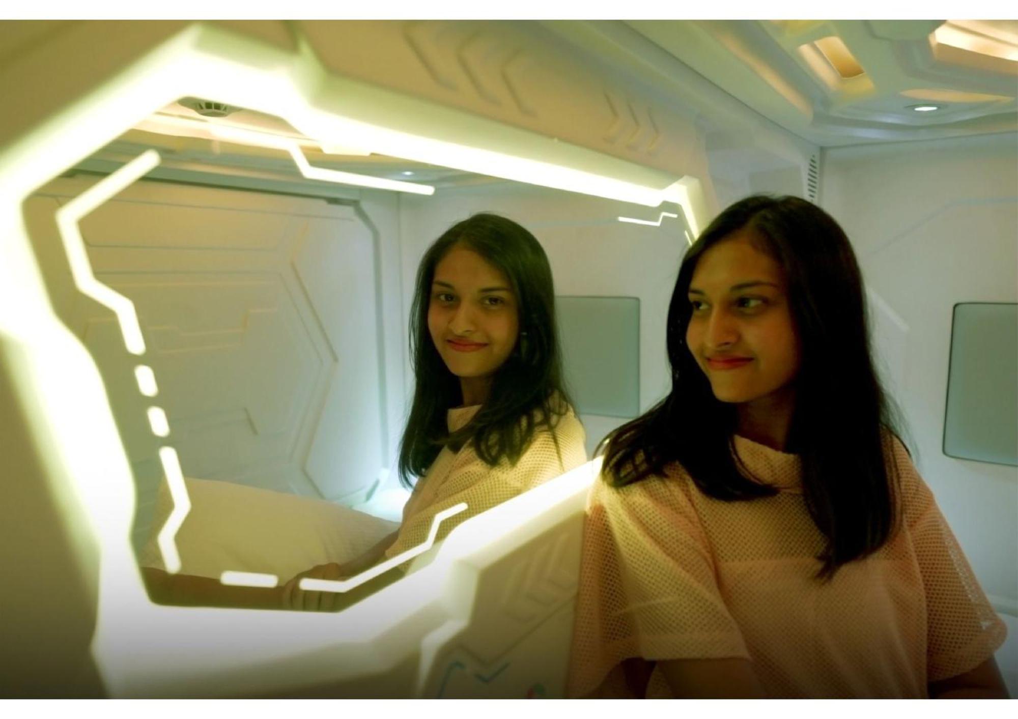 Blr Pods Hotel Bangalore Exterior foto